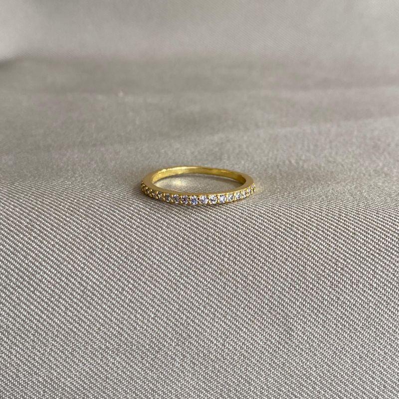 ANEL APARADOR CRAVEJADO COM ZIRCONIAS