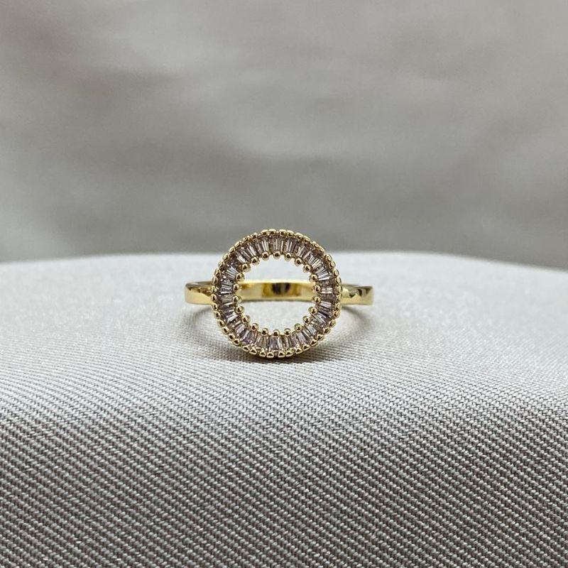 ANEL CIRCULO COM ZIRCONIA BAGUETES