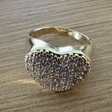 ANEL CORAÇÃO CRAVEJADO 