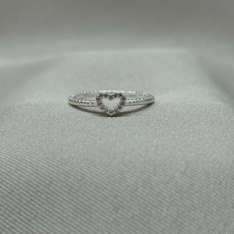 ANEL CORAÇÃO CRAVEJADO