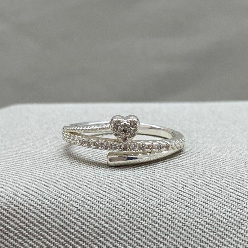 ANEL CORAÇÃO CRAVEJADO