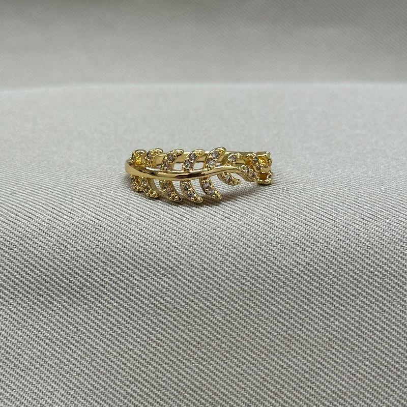 ANEL FOLHAS CRAVEJADOS