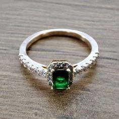 ANEL PRINCESA RETANGULAR CRAVEJADO