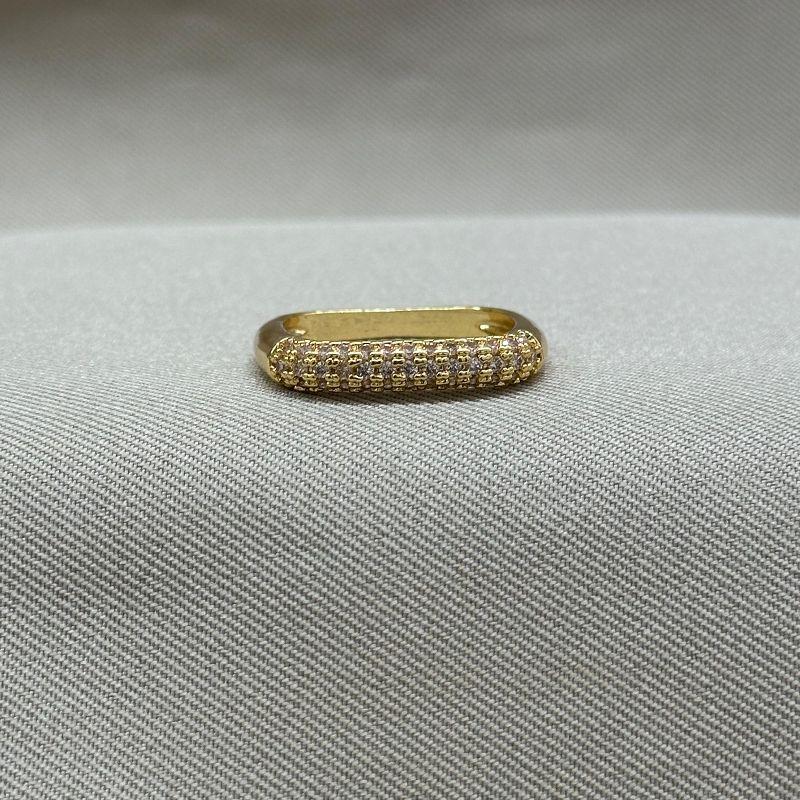 ANEL QUADRADO CRAVEJADO