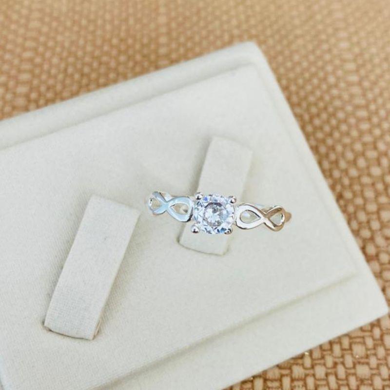 ANEL SOLITARIO COM INFINITO