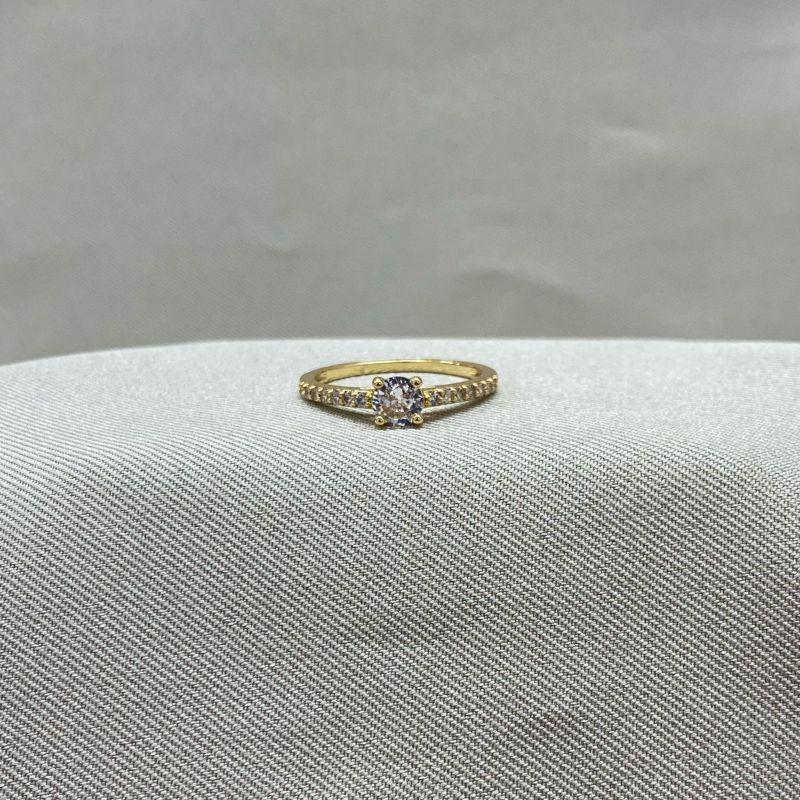 ANEL SOLITARIO COM ZIRCONIA CRAVEJADO