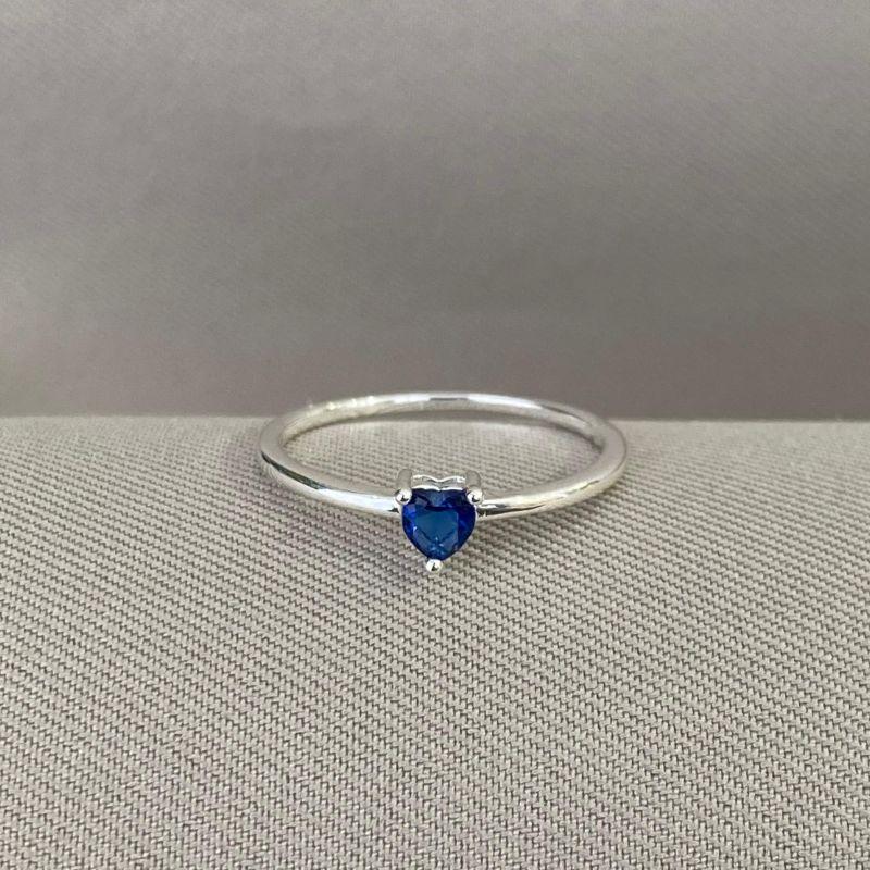 ANEL SOLITARIO CORAÇÃO AZUL