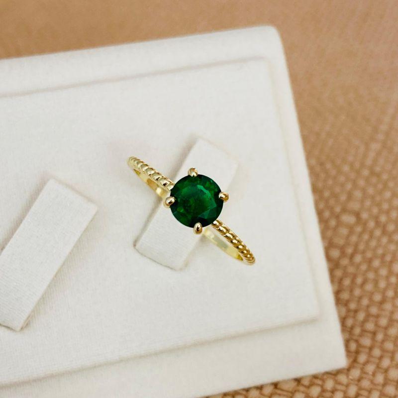 ANEL SOLITARIO VERDE ESMERALDA
