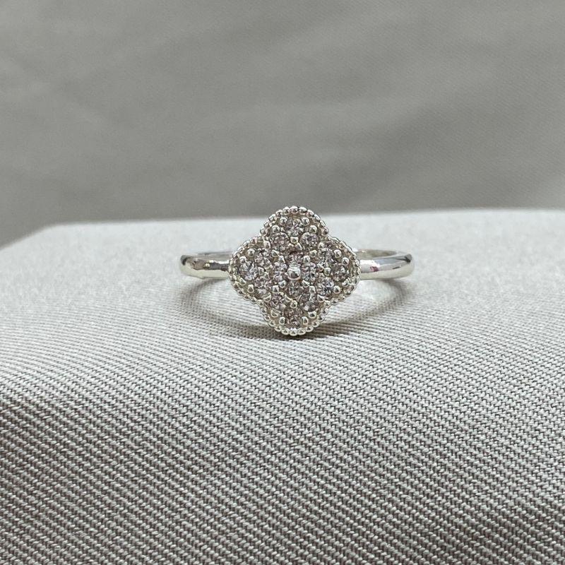 ANEL TREVO CRAVEJADO