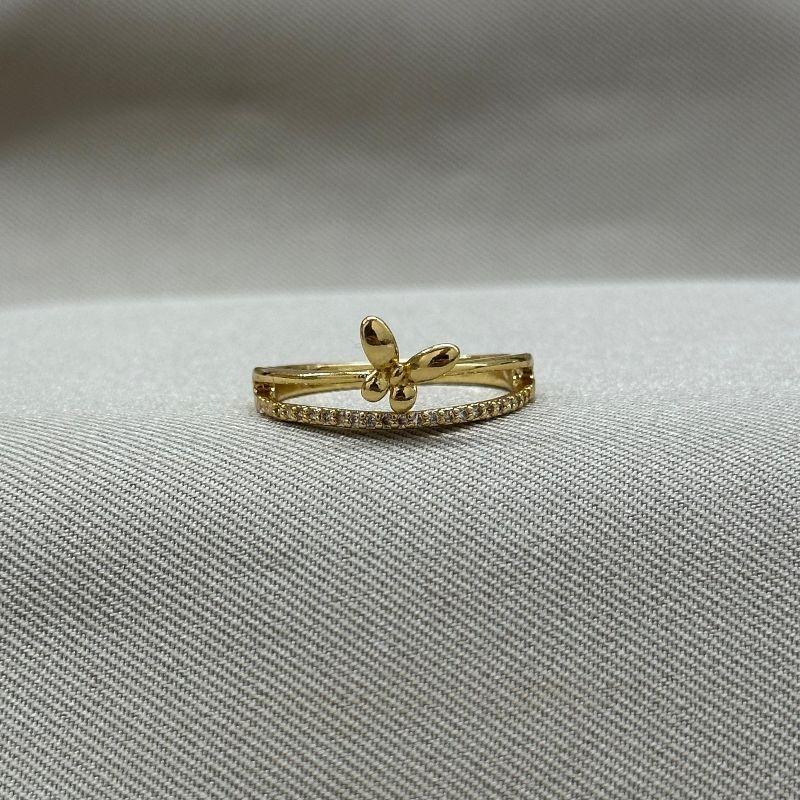 ANEL ZIRCONIAS COM BORBOLETA LISA