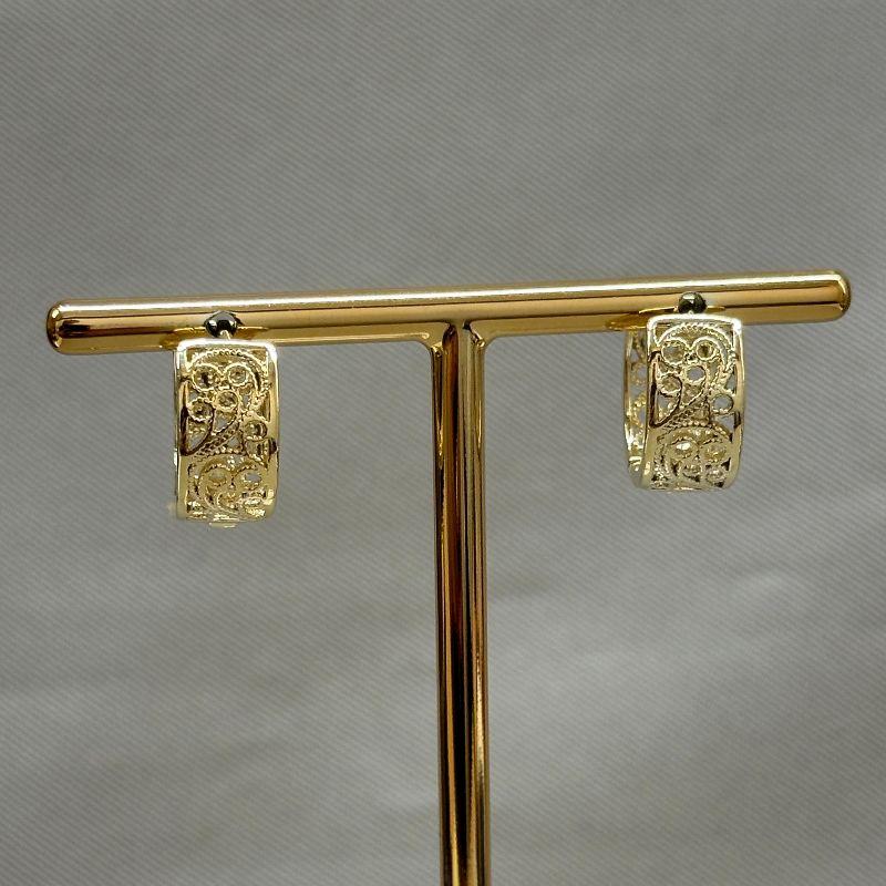 ARGOLA VASADA ESTILO RENDA 7*15MM