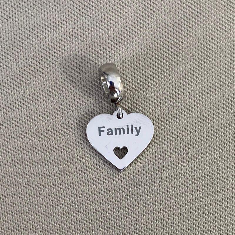 BERLOQUE DE CORAÇÃO FAMILY PENDURICALHO