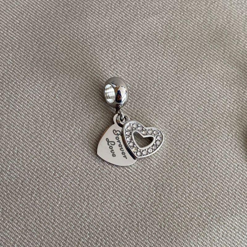 BERLOQUE PENDURICALHO DUPLO CORAÇÃO FOREVER LOVE