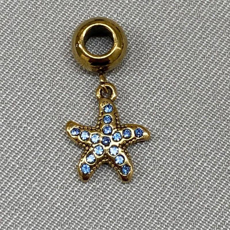 BERLOQUE PENDURICALHO ESTRELA CRAVEJADA AZUL