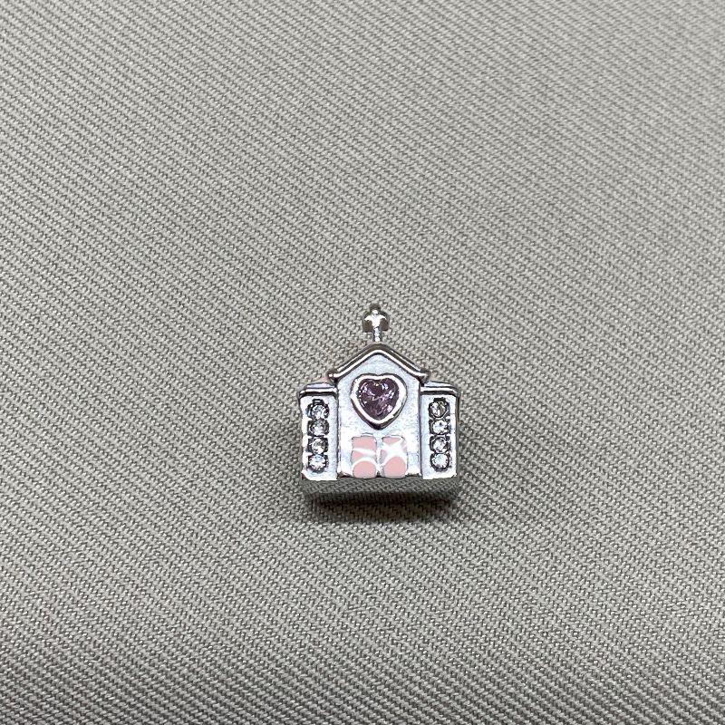 BERLOQUE SEPARADOR IGREJA COM RESINA ROSA E DETALHES EM CRISTAIS