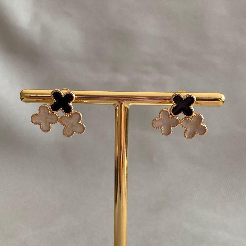 BRINCO 3 TREVOS RESINADO