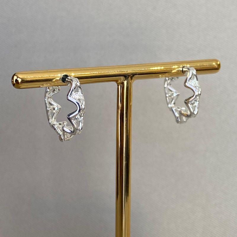 BRINCO ARGOLA COM ZIRCÔNIAS