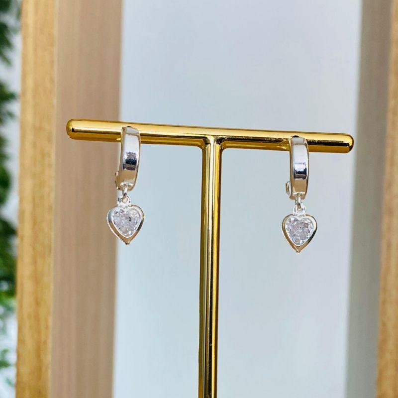 BRINCO ARGOLA CORAÇÃO ZIRCONIA