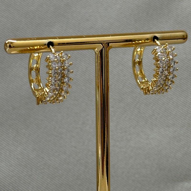 BRINCO ARGOLA CRAVEJADA