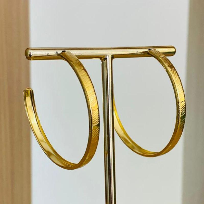 BRINCO ARGOLA DETALHADA M