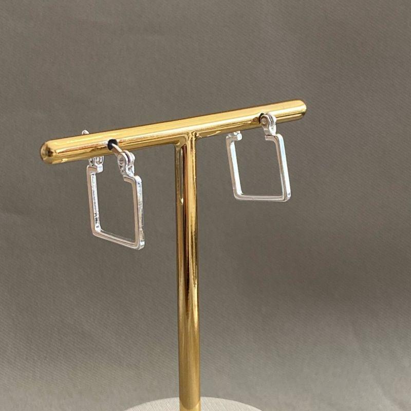 BRINCO ARGOLA QUADRADA FECHO ITALIANO