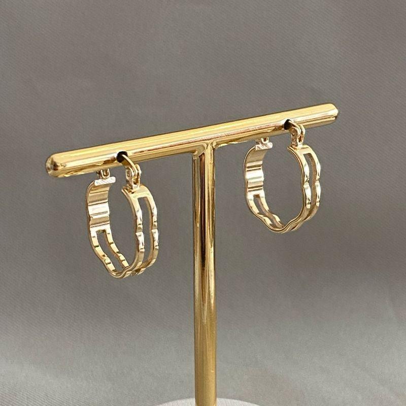 BRINCO ARGOLA VAZADO FECHO ITALIANO