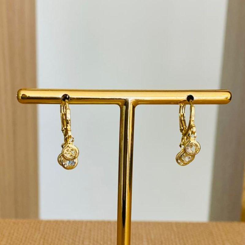 BRINCO ARGOLINHA ARTICULAVEL ZIRCONIAS CRISTAL