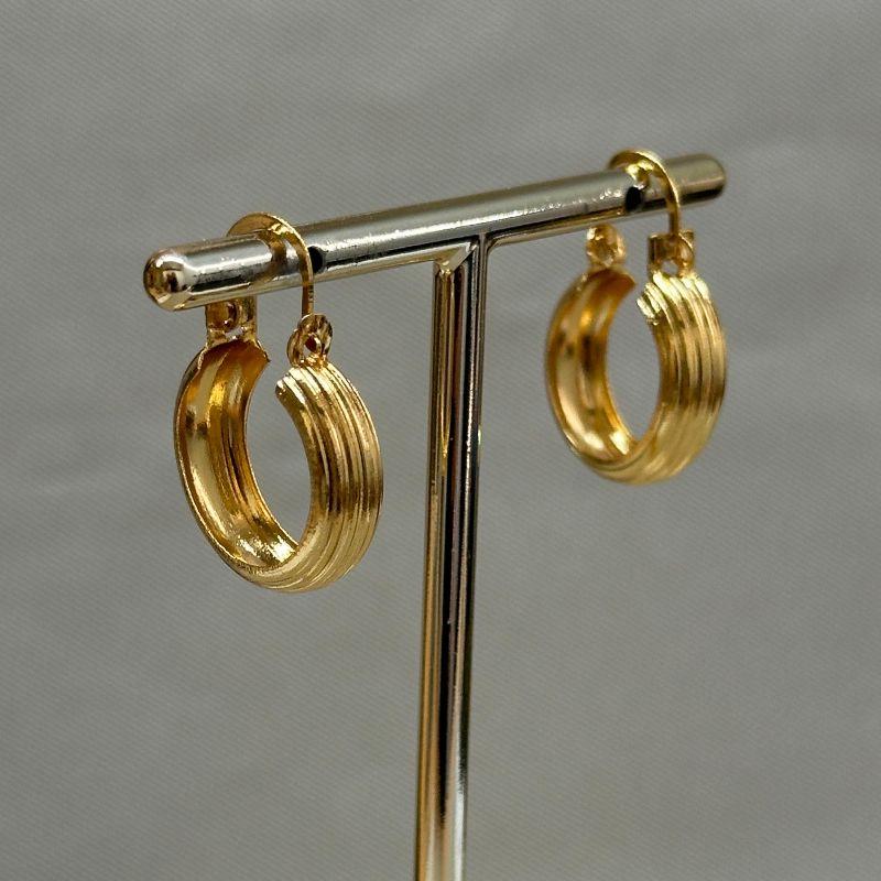 BRINCO ARGOLINHA COM FRISOS