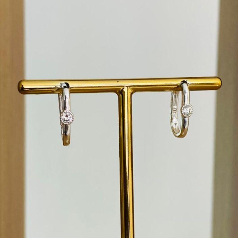 BRINCO ARGOLINHA COM ZIRCONIA