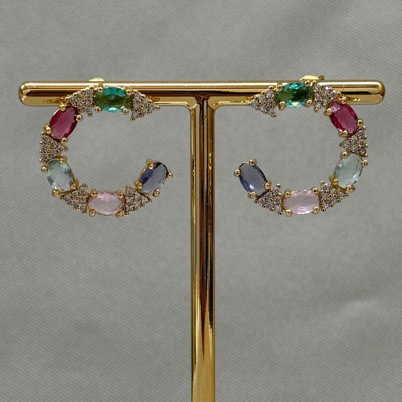 BRINCO C COM ZIRCONIAS