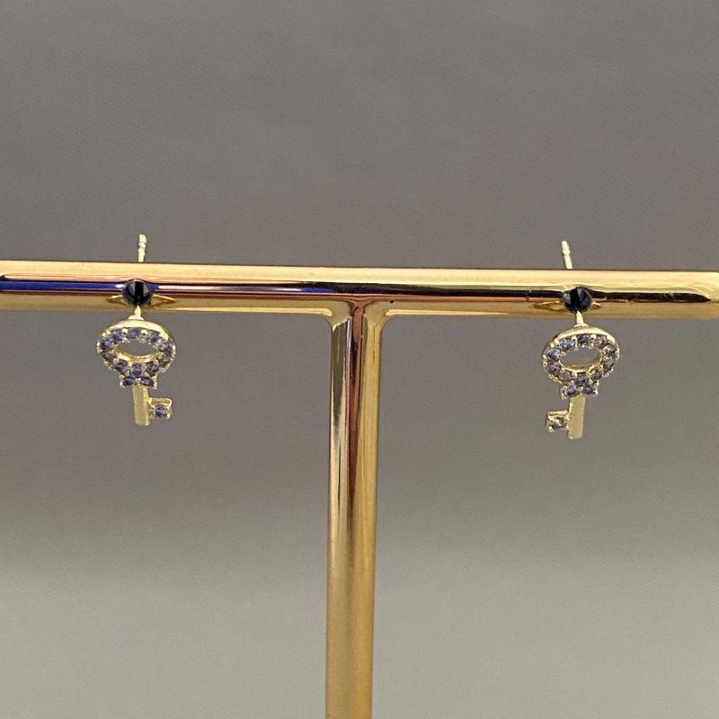 BRINCO CHAVE CRAVEJADA