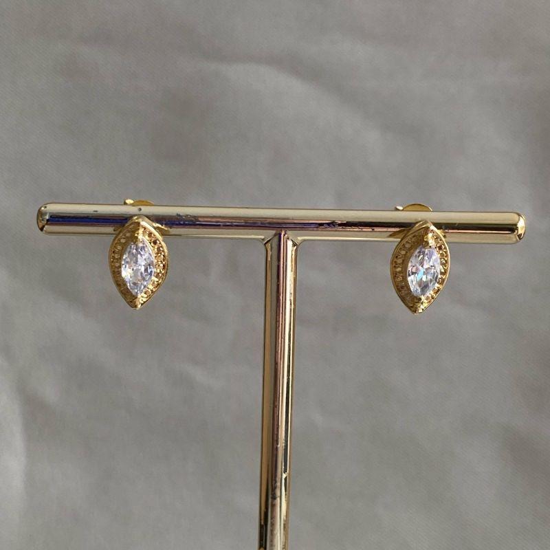 BRINCO COM ZIRCÔNIA