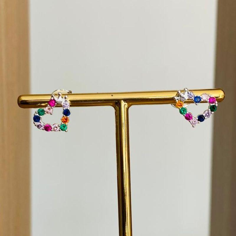 BRINCO CORAÇÃO COLORIDO