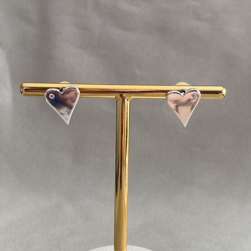 BRINCO CORAÇÃO COM UMA ZIRCONIA