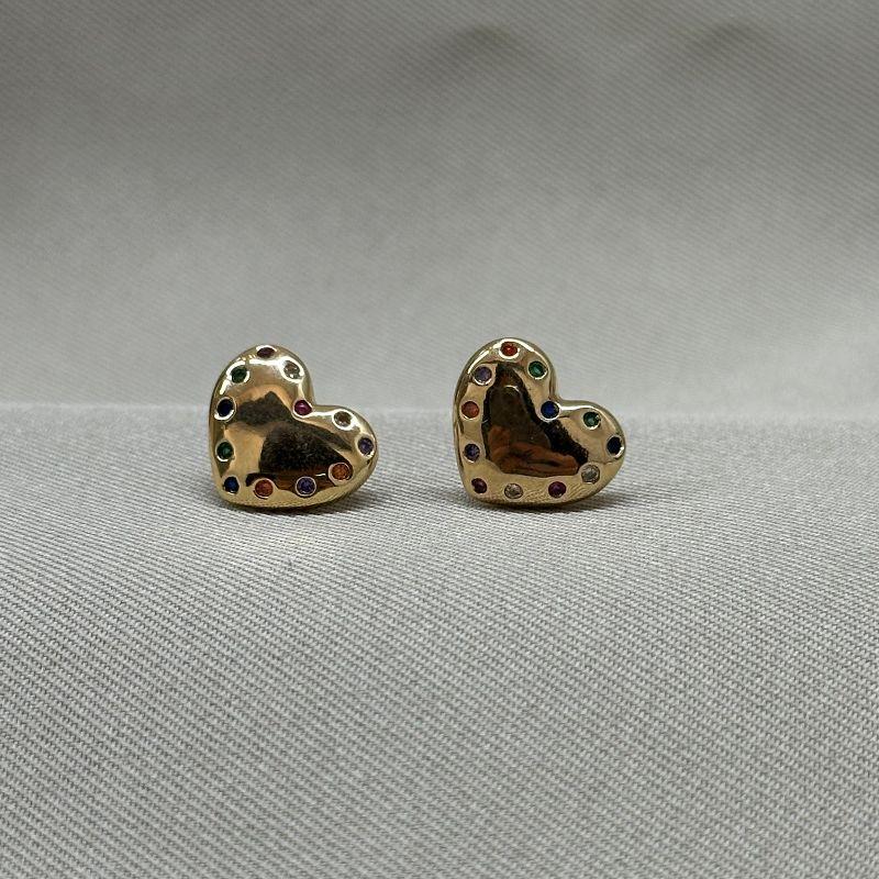 BRINCO CORAÇÃO COM ZIRCONIAS COLORIDAS