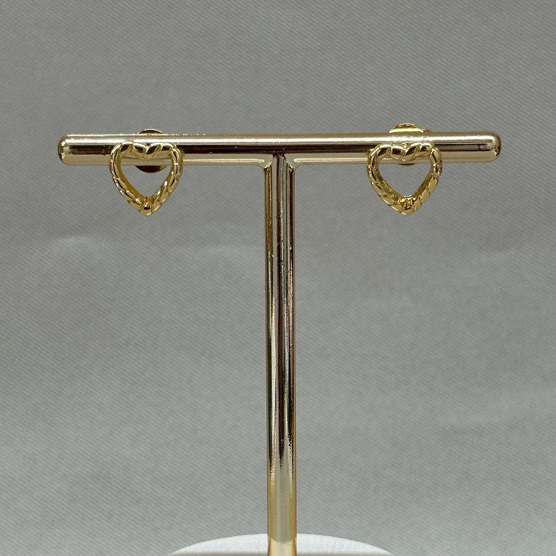 BRINCO CORAÇÃO FIO TORCIDO