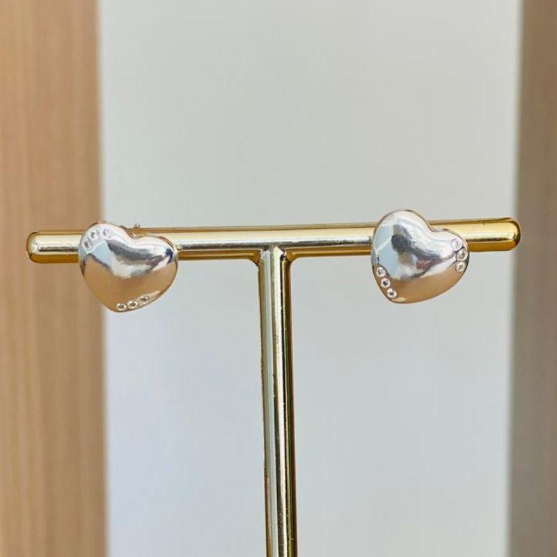 BRINCO CORAÇÃO LISO COM ZIRCONIA
