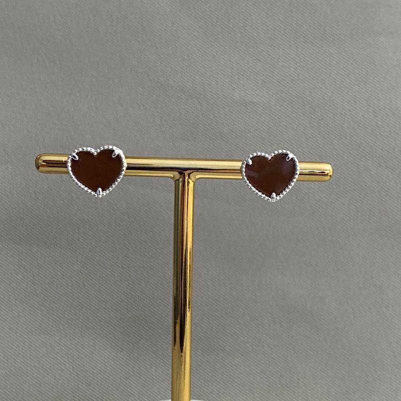 BRINCO CORAÇÃO MARROM