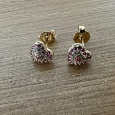 BRINCO CORAÇÃO PEQUENO C/ZIRCONIA CRISTAL E PINK