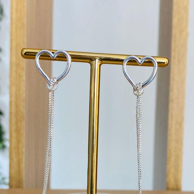 BRINCO CORAÇÃO VAZADO