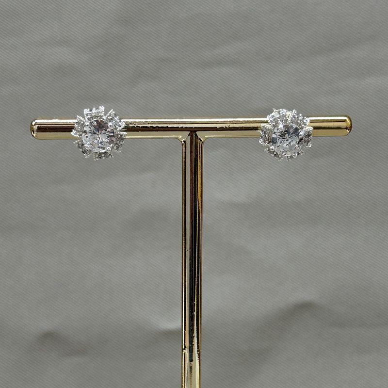 BRINCO CRAVEJADO COM ZIRCONIA