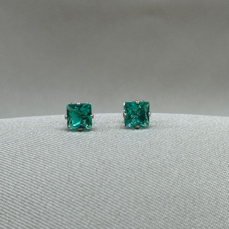 BRINCO DE ZIRCONIA 6MM