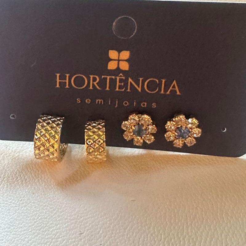 BRINCO DUPLA ARG CRAQUELADA E FLOR  ZIRCONIA