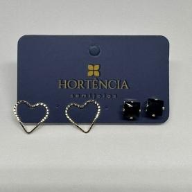 BRINCO DUPLA CORAÇÃO VAZADO/ZIRCONIA CARRÉ 6MM