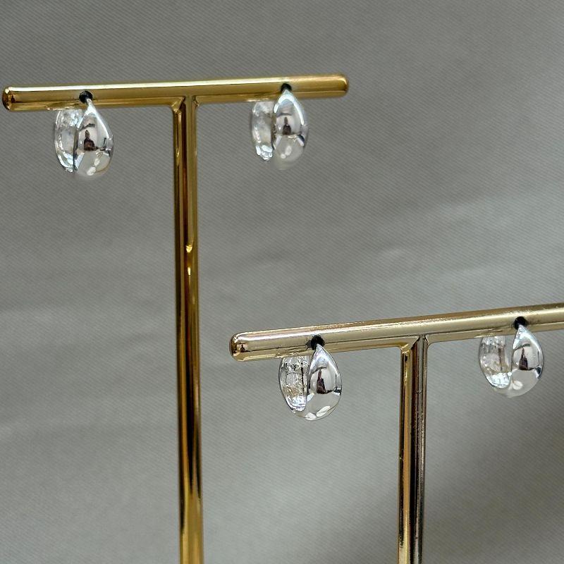 BRINCO DUPLA PAR DE GOTA ONDULADO 15/17MM