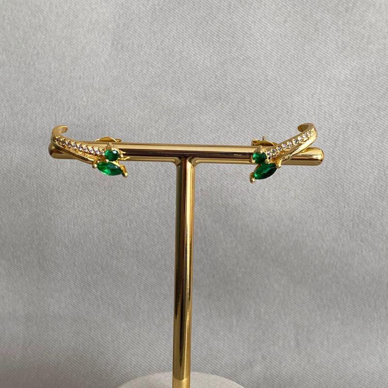 BRINCO EAR CUFF COM ZIRCONIA ESMERALDA