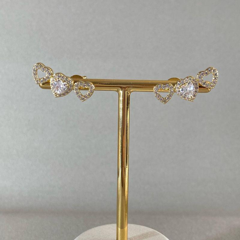 BRINCO EAR CUFF CORAÇÃO CRAVEJADO