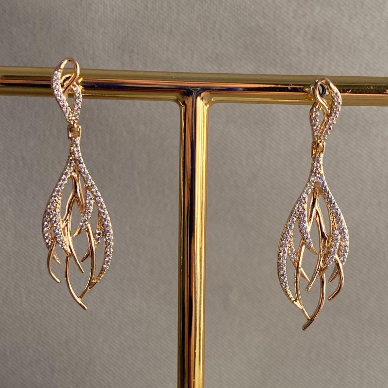 BRINCO FESTA CRAVEJADO