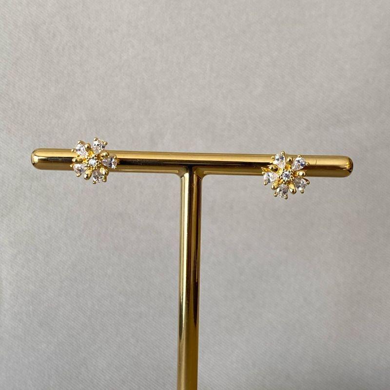 BRINCO FLOR COM ZIRCONIA