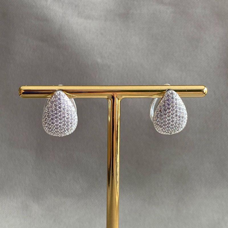 BRINCO GOTA CLICK CRAVEJADO